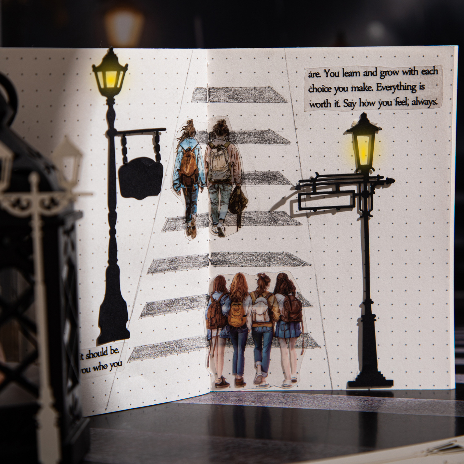 Un día hermoso, tema de farola, material hueco, serie de farola, libro de mano de doble material, papel de material de paisajismo de bricolaje