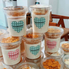 Greek cold brew yogurt cup oatmeal yogurt drink ice powder fruit coconut jelly leak-proof with inner lid highly transparent