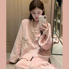 玉兎フランネルパジャマ女性秋冬刺繍新中国式女性スーツ冬保温サンゴベルベット家庭服