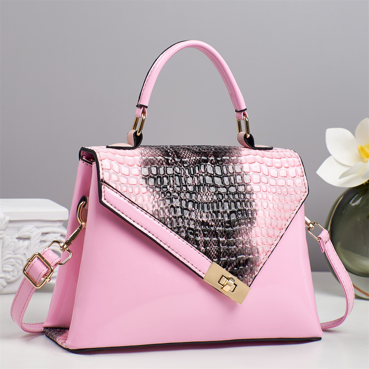 2025 primavera nuevo estilo bolso de mujer bolso grande europeo y americano bolso portátil de cuero suave de gran capacidad mensajero de un solo hombro bolso de mujer