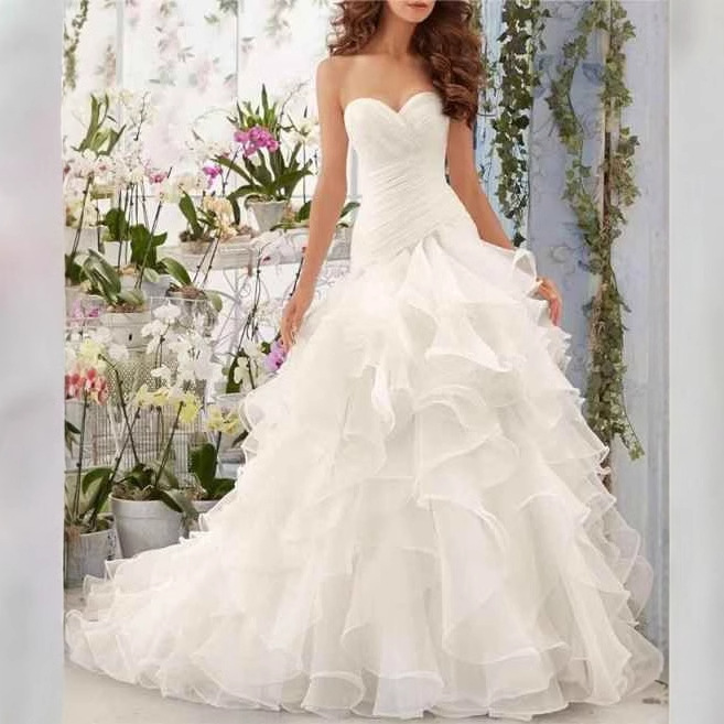 2025 New Foreign Trade Wedding Dress with V-Neck, Slim Fit, Trailing Organza, Waist-Cinching Mermaid Gown, Sweet and Fresh Style