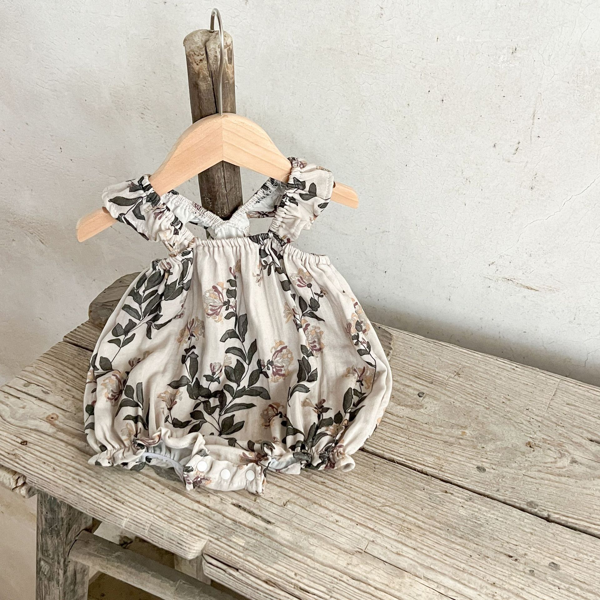 Estilo nórdico, tirantes, pedo, bebé, princesa, tesoro femenino, verano, lindo bebé, chaleco de escalada, mameluco triangular