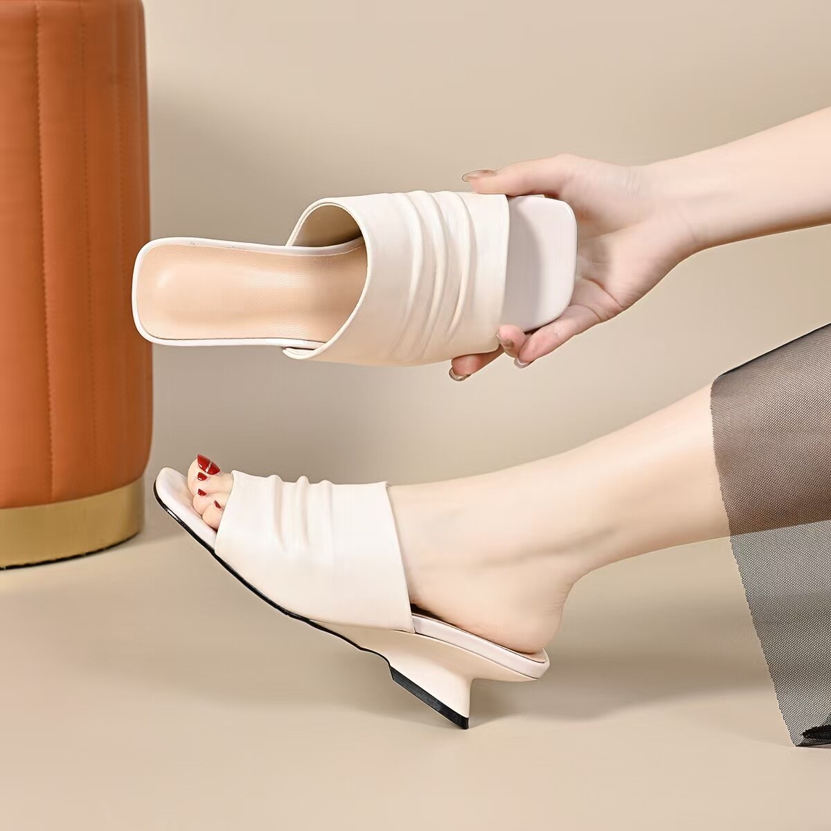 Dép sandal nữ quai ngang mũi vuông da thật đế bệt chống trượt — màu đen chi tiết 6