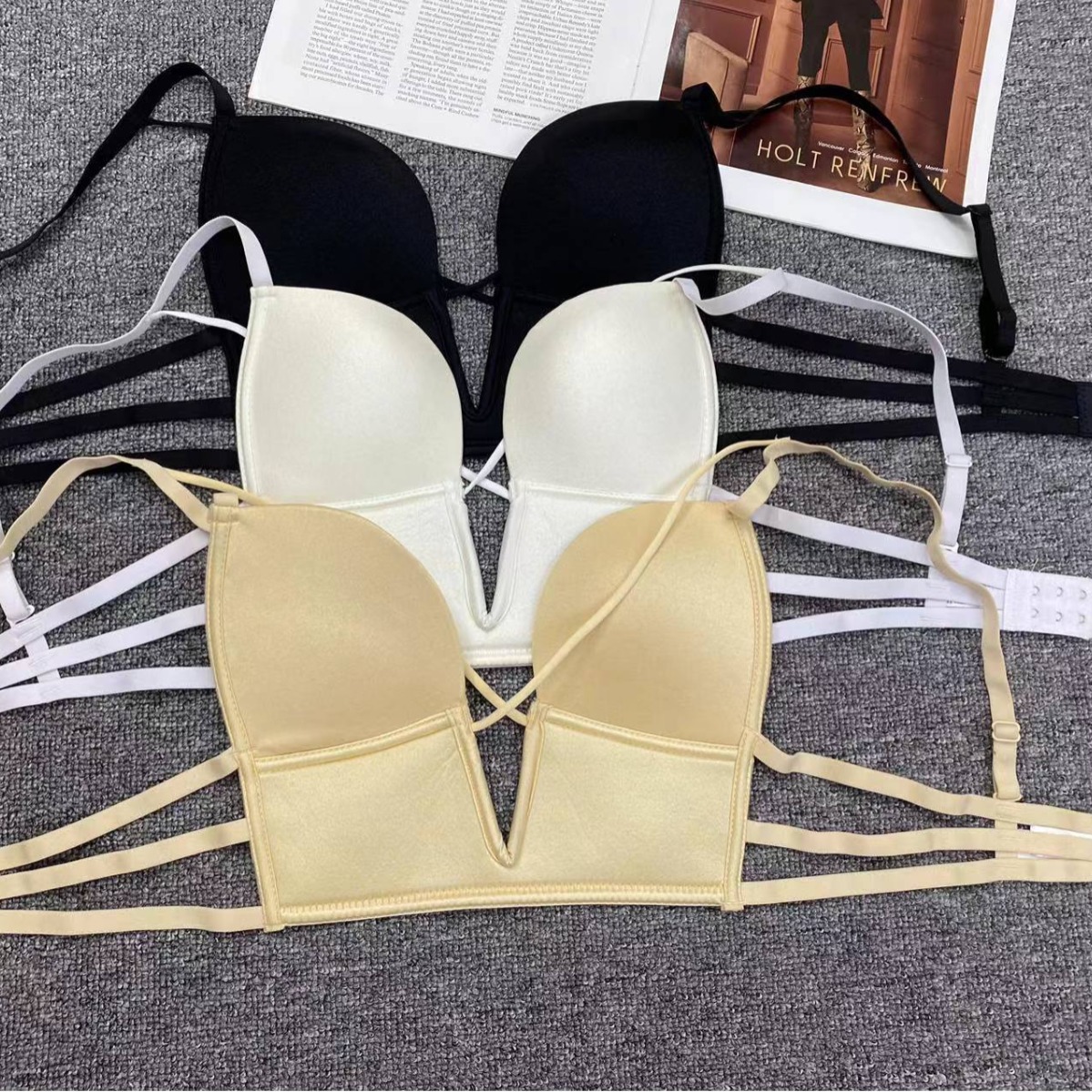 Inventario de productos de cola del sudeste asiático nuevo en línea celebridad en vivo joven lisa reunida ropa interior sin huellas reunida sujetador sujetador