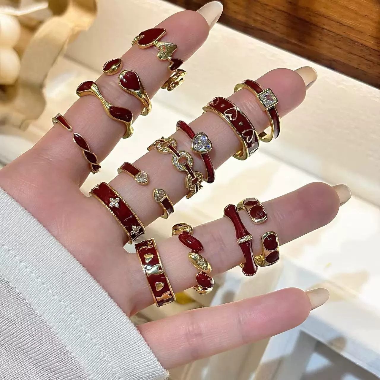 新中式红色爱心戒指小众气质优雅指环新年氛围感时尚百搭开口戒指