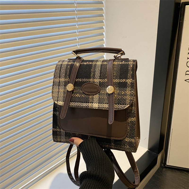 Mochila de cremallera de nicho de alto nivel para mujeres 2024 nueva moda mochila de damas para estudiantes multicolor de hombro