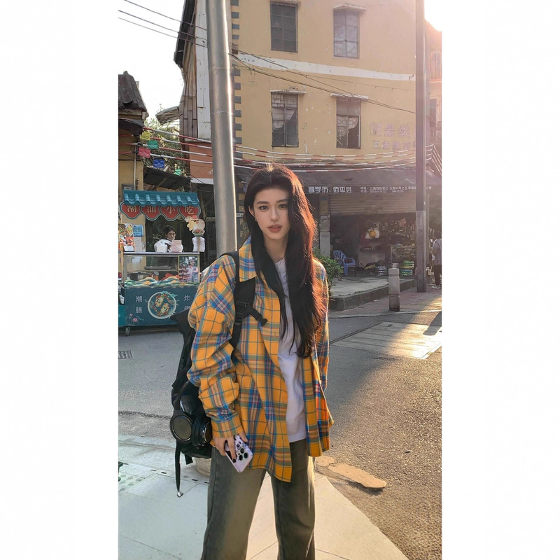 2025 New American Style Retro Plaid Shirt Elegant Commuter Fashion Niche Loose All-match Shirt Long-sleeved Jacket