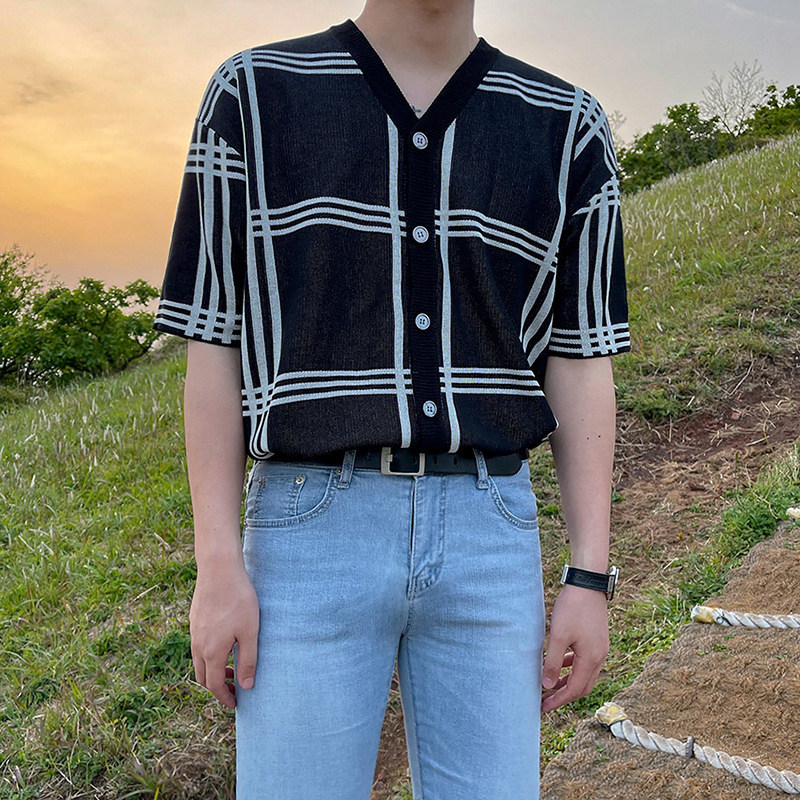 [Clearance] Plaid Short-sleeved Knitted T-shirt Men's Summer Korean-style Loose Trendy Brand Duplex Handsome V-neck Half-sleeved Cardigan