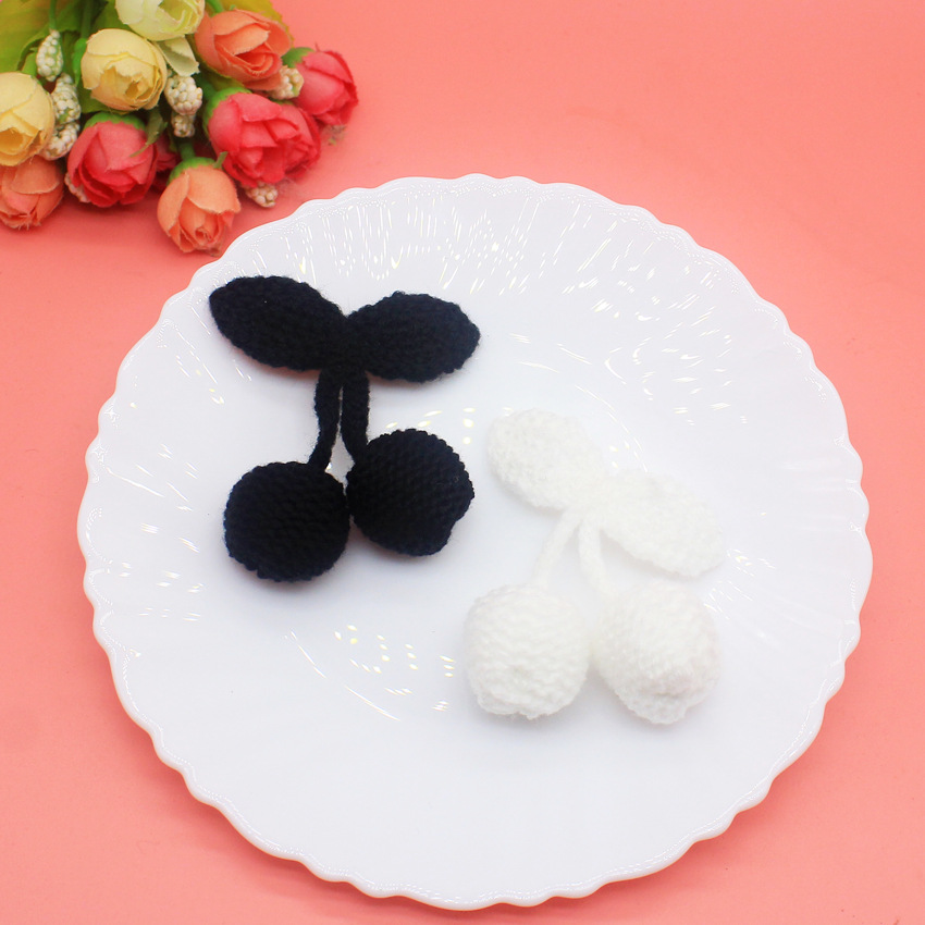Accesorios de joyería de bricolaje Japón y Corea del Sur nuevo hilo de lana 2.5 cerezas lindas cerezas pendientes de hoja verde pendientes accesorios colgantes