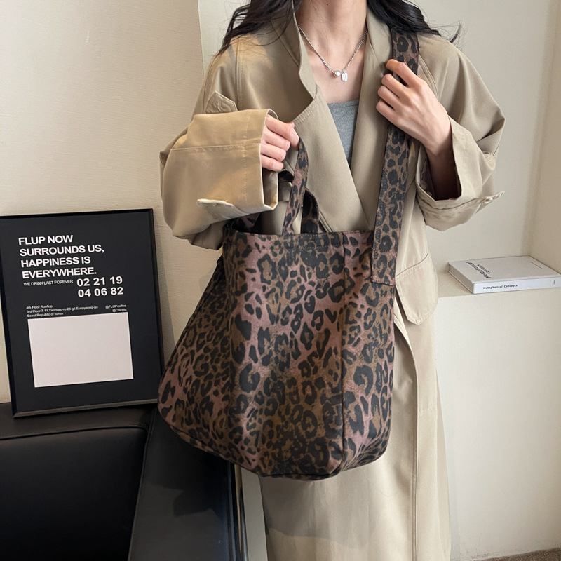 Leopard Print Tote New Autumn Winter Trendy And Unique Color-blocking Large-capacity Shoulder Bag, Fashionable Retro_voghion.com
