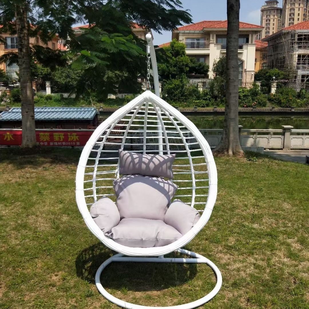 Silla Mecedora Colgante Doble con Estructura Metálica, Móvil y Reclinable, para Parque y Balcón image 26