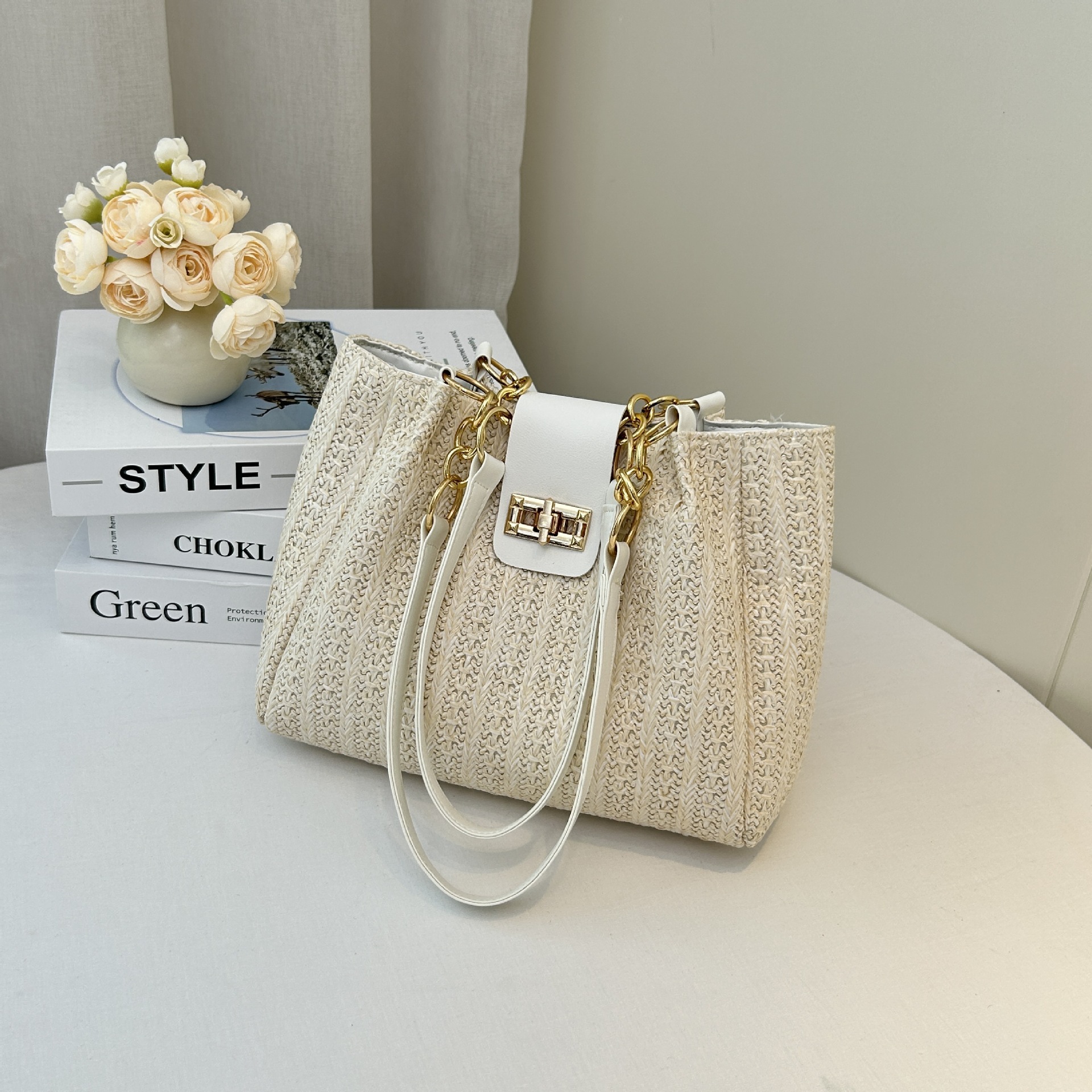 Bolsas de tejido transfronterizas de mujeres 2025 nueva bolsa de hombro de gran capacidad bolsa de vacaciones de playa bolsa de paja al por mayor