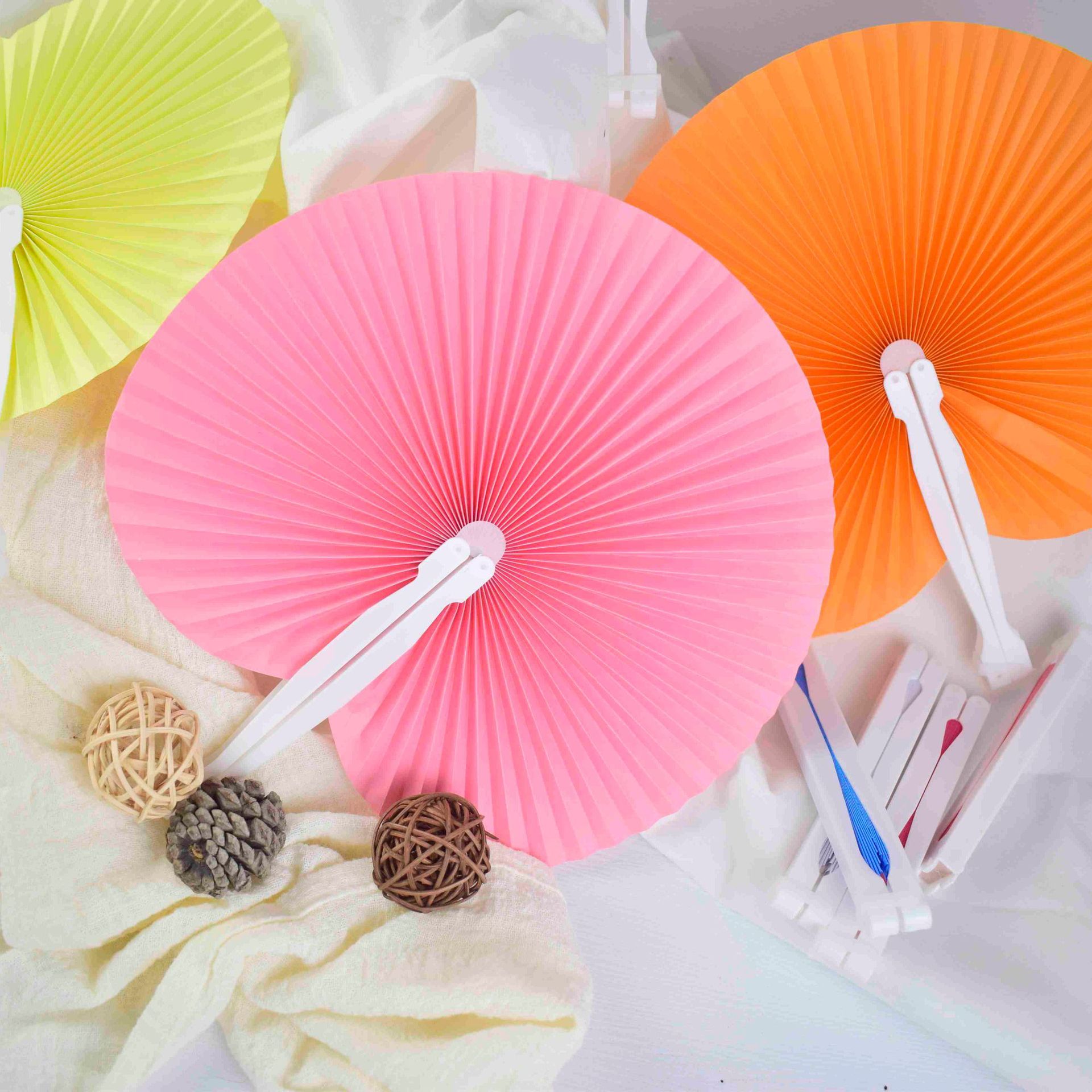 Ventilador de mano redondo plegable retráctil estilo chino boda regalo de mano publicitaria impreso ventilador publicitario