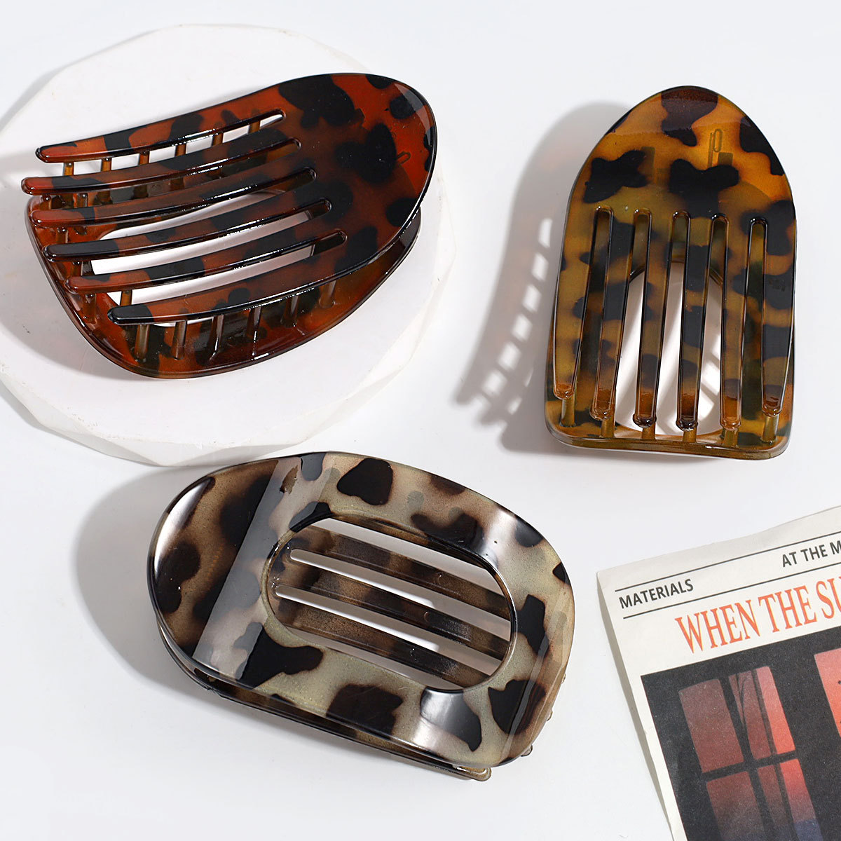 Daily Occasion Streetwear Women's Mouth Leopard Resin Hair Clip Hair Claws