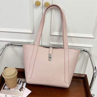 �ļ�PU�μ����Ů��2026�¿�ͨ�ں��s�������������֦�y���ذ�