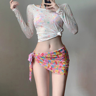 Swimsuit Women's Sexy Bikini Small Chest Push-up Small Floral Split Triangle Vacation Spa Long Sleeve Blouse Sunscreen