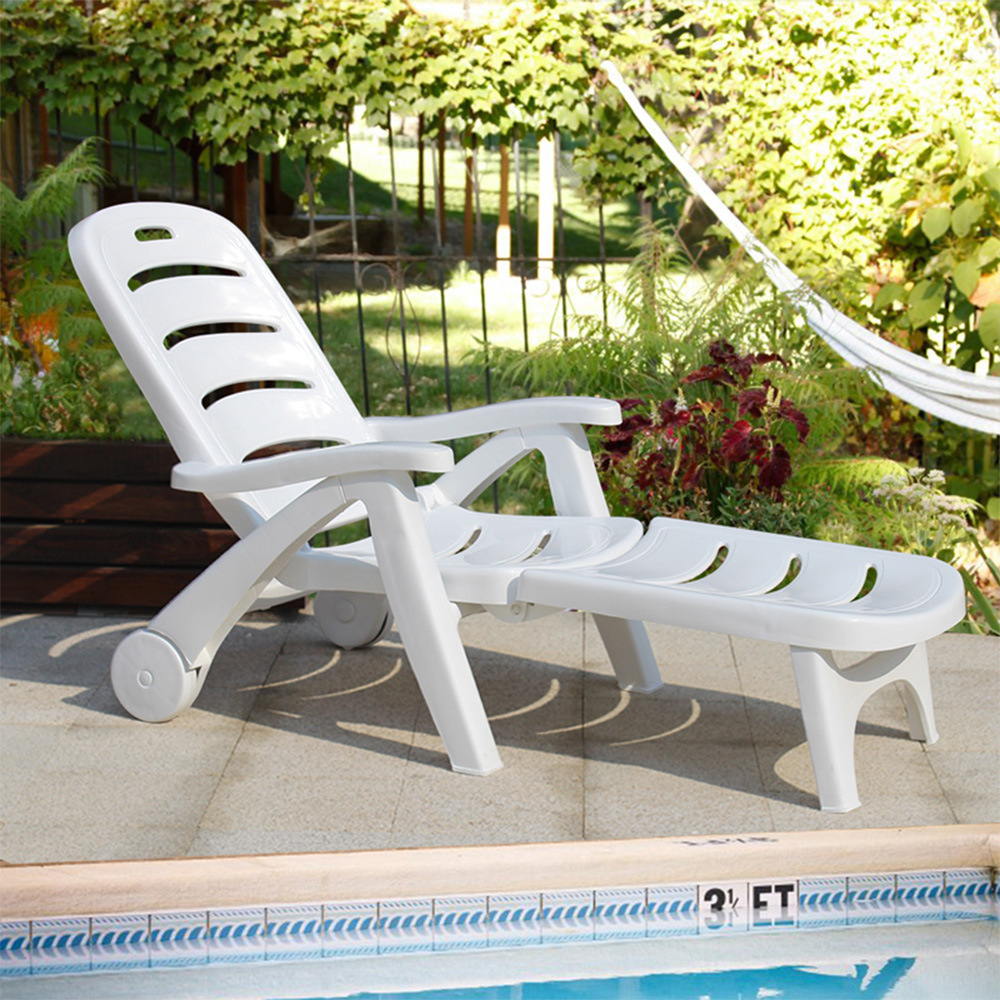 Outdoor beach lounge chairs, plastic backrest chairs, leisure coffee tables, swimming pool adjustable folding chairs, hot spring lounge chairs