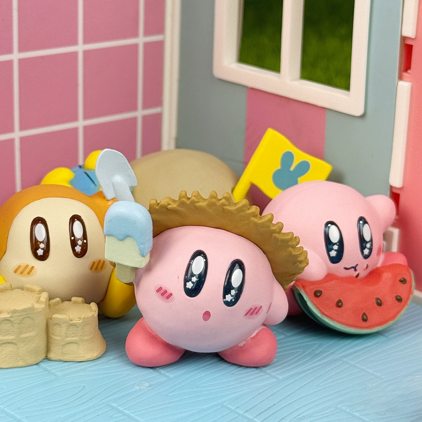 Японская кукла Bandai, игрушка-капсула