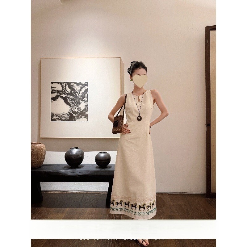 Lu Qingyi Original【Changtingwai】Cotton Linen Embroidered Dress for Women Summer A-Line Waist-Cinching Slim Fit Sleeveless Top