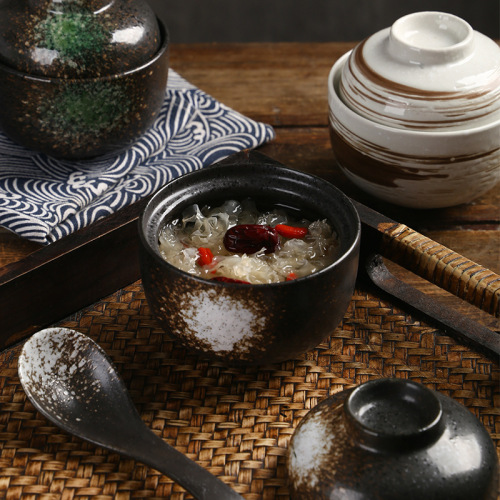 Japanese ceramic stew cup with lid bowl, dessert steamed egg pot, home restaurant stew soup bowl, health-proof water-proof bird's nest cup wholesale