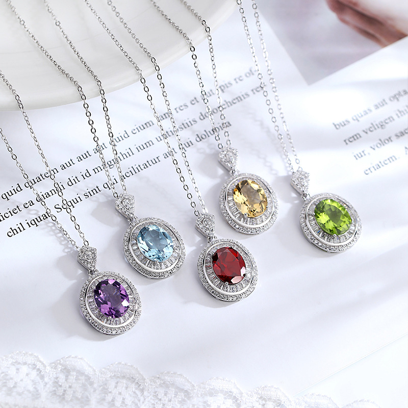 Nuevo collar ovalado de plata esterlina, collar colgante de piedra de cristal natural, nicho femenino, cadena de clavícula de todo fósforo de lujo ligero de alta gama