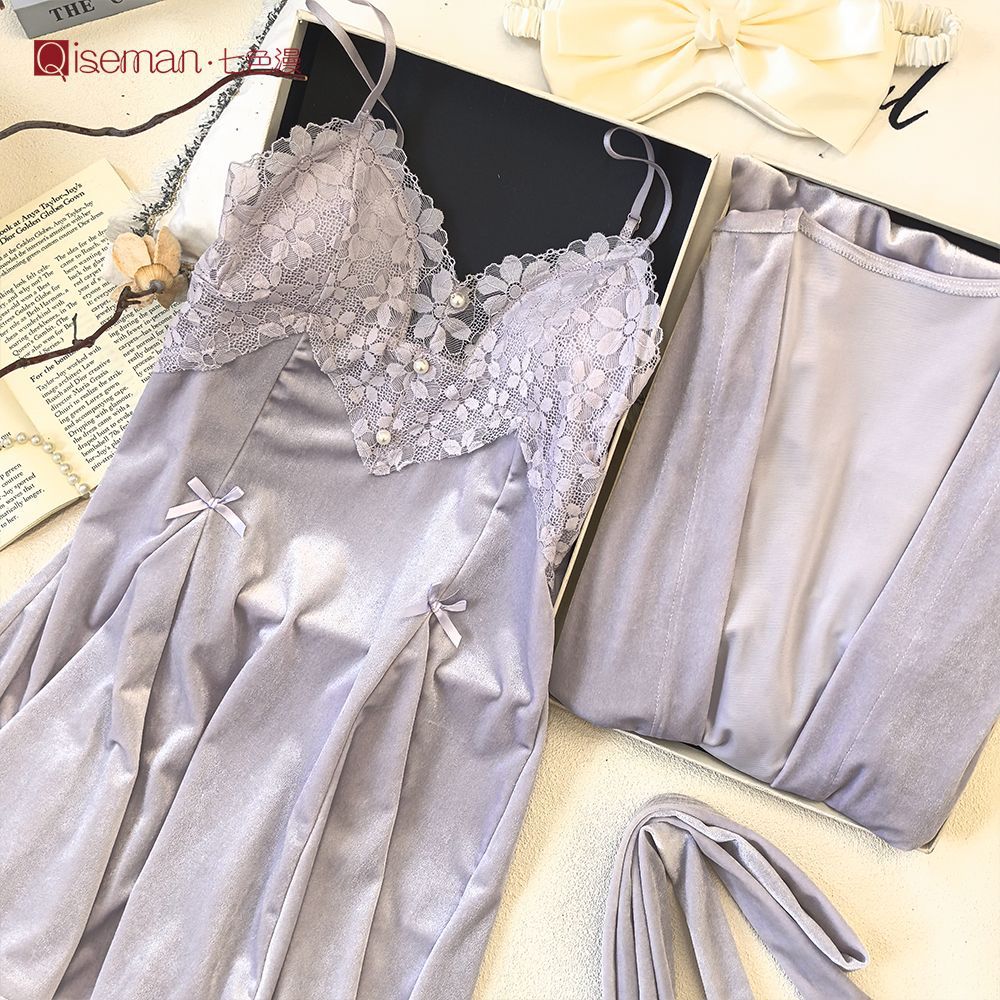 Girls' Lace Sexy Suspender Nightgown, Winter Nightgown with Breast Pads, Pure Lust Style Home Clothes, Gold Velvet Pajamas for Women, Autumn and Winter