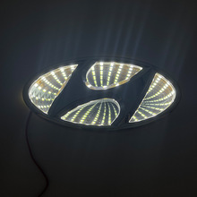 �m��춬F��HYUNDAI 3D�l��LED܇�˟� ����USBβ���b�