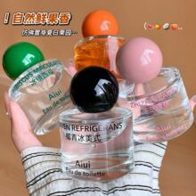 Aiui�������ϵ����ˮ��Ȼ�r����С������ˮŮ���µ���ˮ��yСƿ