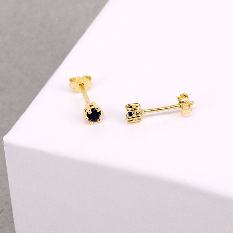 Title 3, Kolczyki koła ze srebra próby 925 z krzyżem, pe...