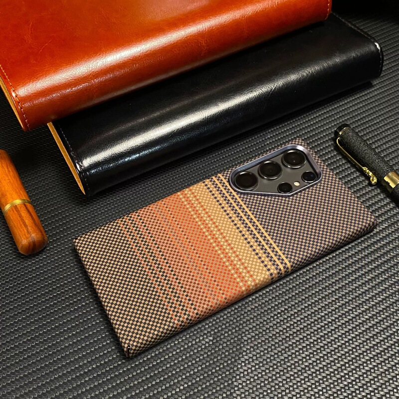 Kevlar Carbon Fiber Pattern Magnetic Mobile Phone Case Suitable for Samsung S25Ultra Ultra-Thin S24 Protective Cover Pc Hard Case