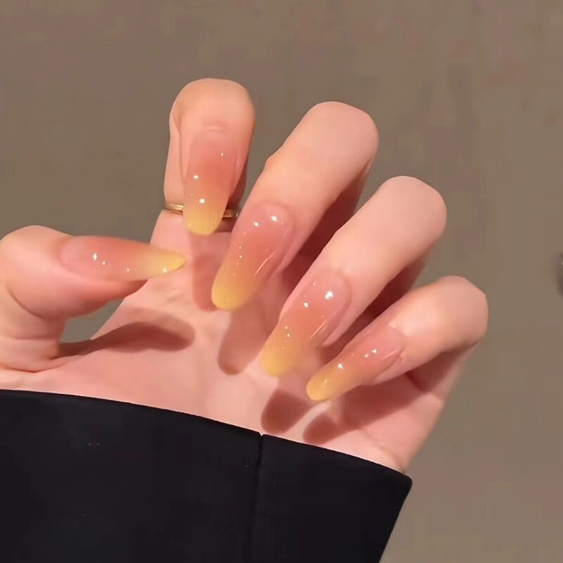 Pure hand-worn armour yellow gradient nude simple blush gentle temperament wedding armour bride armour fake nails manicure