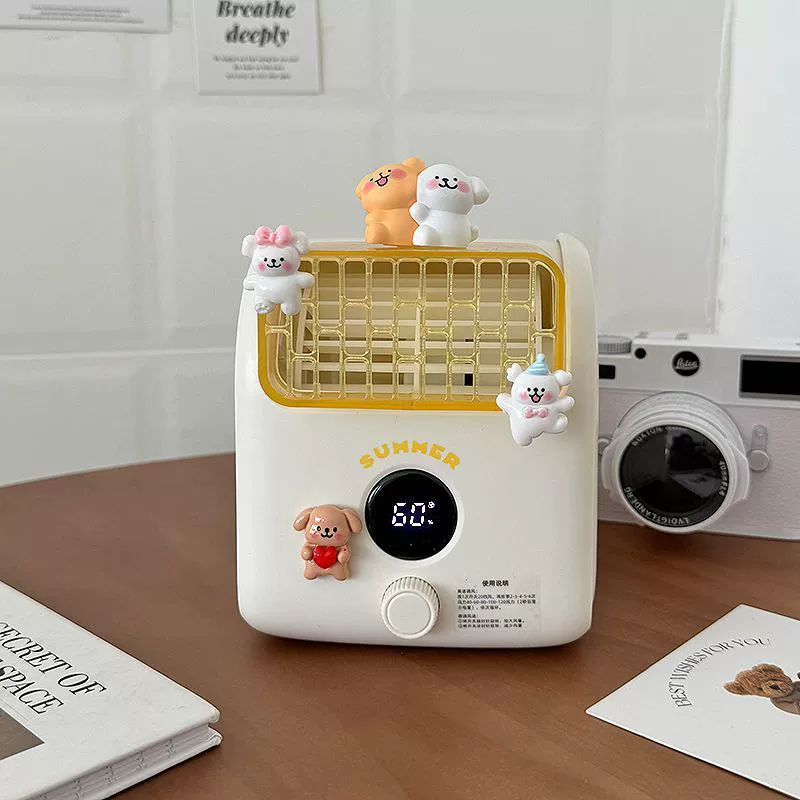 Small table air fan for bed for students