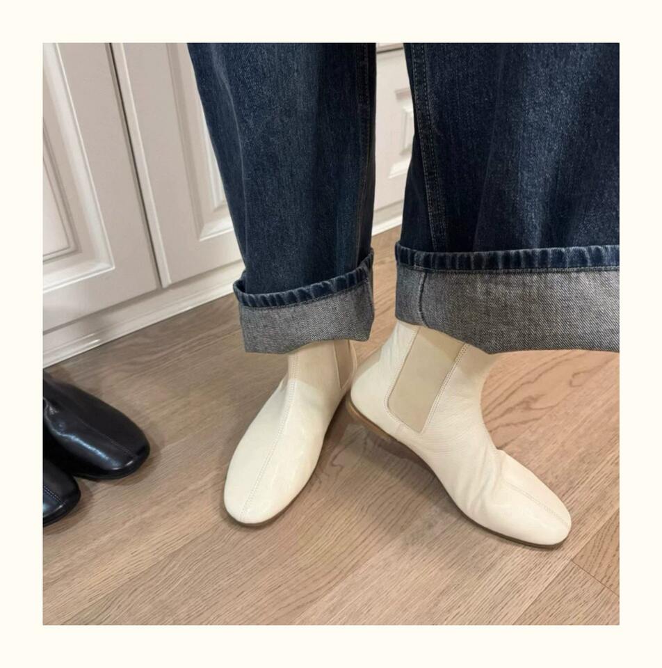 Bốt Chelsea cổ ngắn nữ mũi tròn phong cách Anh, đế bằng chống trượt, gót 3–5 cm — Màu trắng, màu đen chi tiết 4