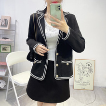 �羳Ů�b��ʽ�p��С���L�_�����WԺ�L���b�I�L������ᘿ�����Ů