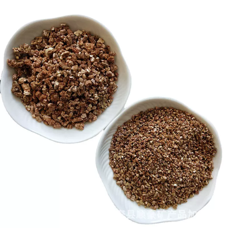 厂家供应1-3mm金黄色植物蛭石颗粒保温隔热用膨胀混合袋装