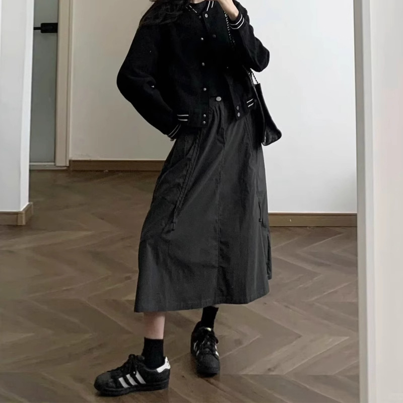 女性のための黒のワークウェア A ラインスカート 2025 新しい夏の洋ナシ型ボディミッドレングススカート痩身パラシュートスカート|undefined