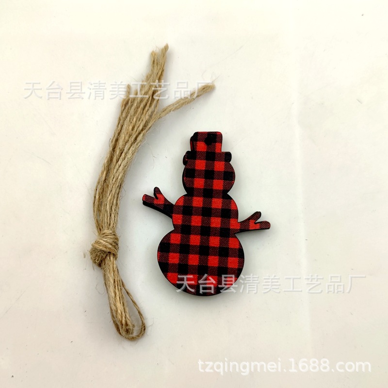 33 rojo y negro Plaid SERIE DE Navidad madera chips colgantes decorativos de Navidad se pueden combinar libremente con 10 piezas en un paquete