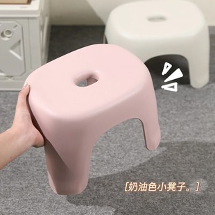 Small Stool for Home Use, Thickened Plastic, Suitable for Living Room Coffee Table, Bench, Chair, Children's Bathroom, Bathing, Bathroom Shoe-Changing Low Stool