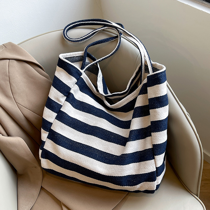 Bolsos de lona casuales coreanos bolsos de moda bolsos de mano de color de contraste red pequeñas rayas frescas bolsos de hombro