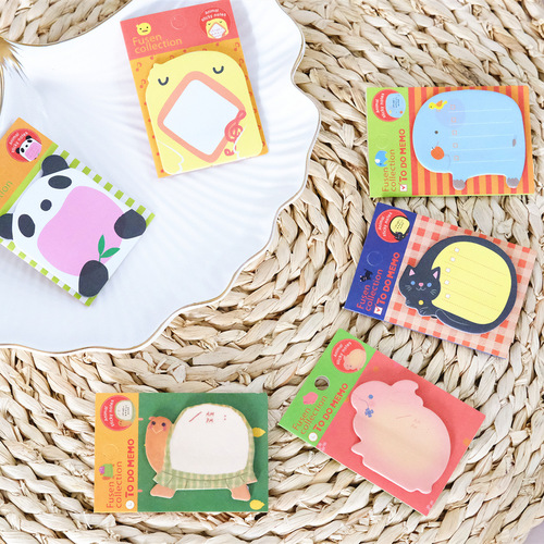 T Japanese and Korean stationery students cute cartoon animal shaped post-it notes tearable N times message stickers wholesale