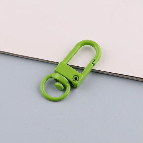Macaron color metal paint keychain dog buckle color spray paint U-shaped door buckle diy bag pendant jewelry accessories