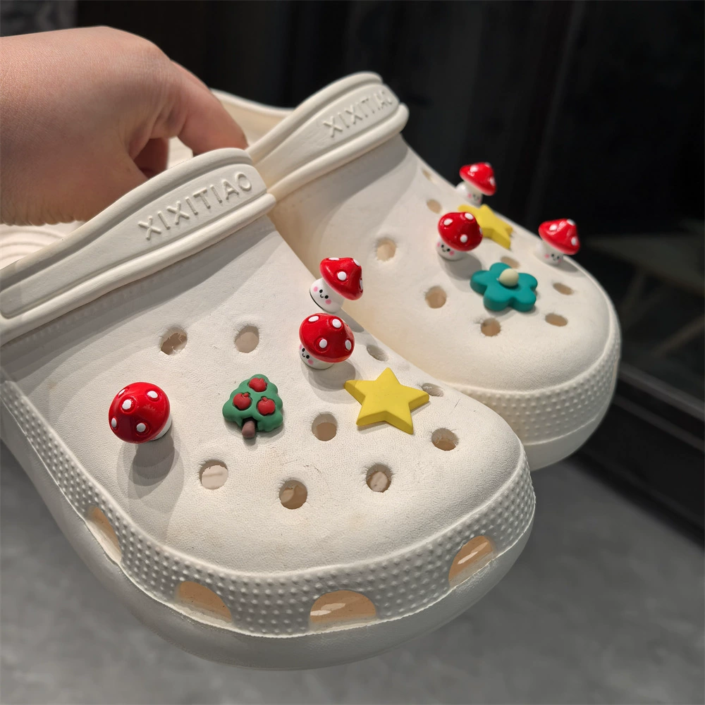 Cute cartoon three dimensional removable accessory, DIY