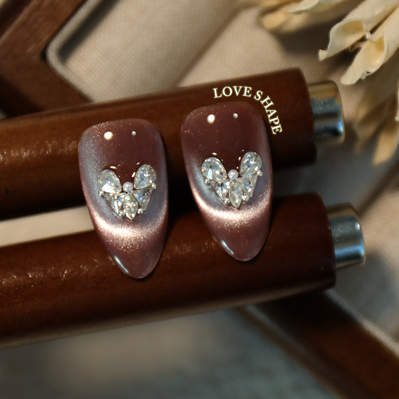 Nuevo taladro de uñas de amor en línea super flash gota de agua plana amor material de collage paquete de uñas decoración al por mayor