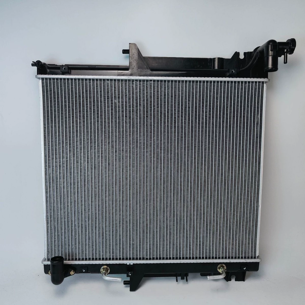 Радиатор завод прямых продаж для Mitsubishi MITSUBISHI радиатор TRITON/L200 2.4T