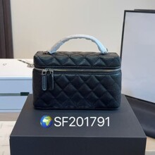2026新款女士包包香奈菱格小香风链条盒子包软皮单肩斜挎包化妆包