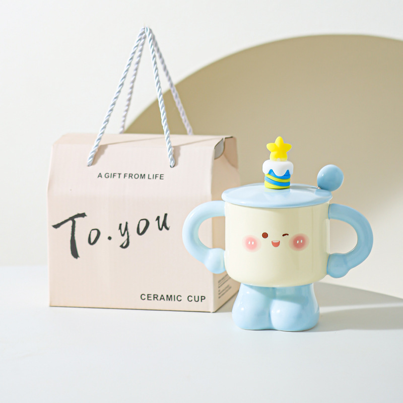 Taza de cerámica creativa con cubierta de cuchara taza de marca pequeña taza encantadora regalo de cumpleaños para chicas y niños taza de leche
