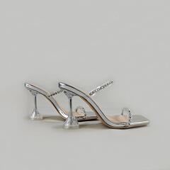 Crystal-Trimmed High Heels 2023 Summer New Arrival Sandals for Women: Elegant Stiletto Strappy Designer Style Outdoor Wear Flip-Flops