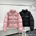 2023秋冬新款韩国小众设计Jennie同款宽松白鸭绒粉色羽绒服面包服