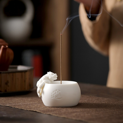 Lucky Pixiu white porcelain incense burner household sandalwood agarwood mugwort incense incense stick incense seat indoor tea table decorations