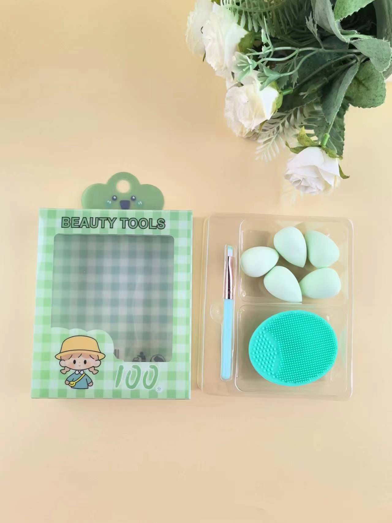 Spot transfronterizo mini juego de huevos de belleza serie de cepillo de lavado de cara de silicona conjunto de soplo de polvo herramientas de maquillaje al por mayor